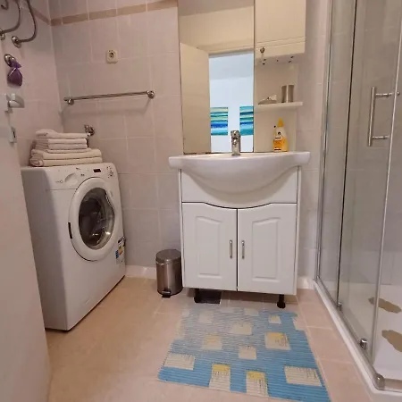 Apartment Lana Pula