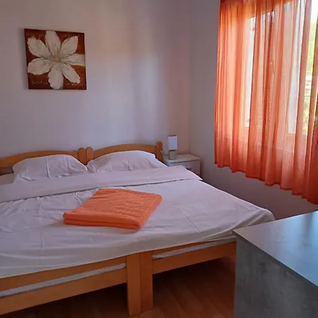 Apartment Lana