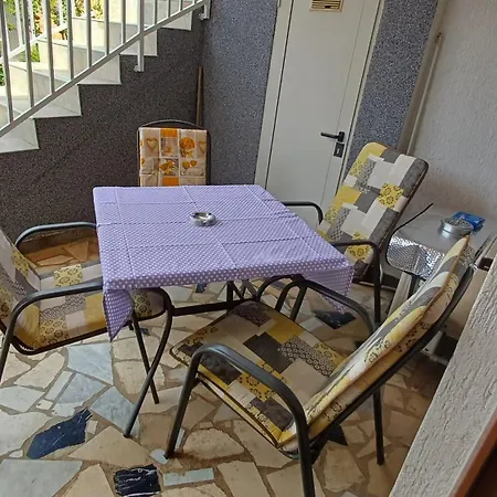 Apartman Lana Póla